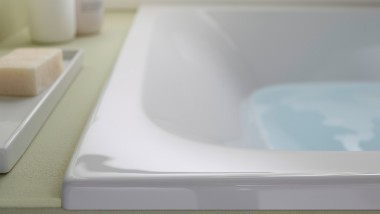 Tawa vanna izgatavota no sanitārā akrila