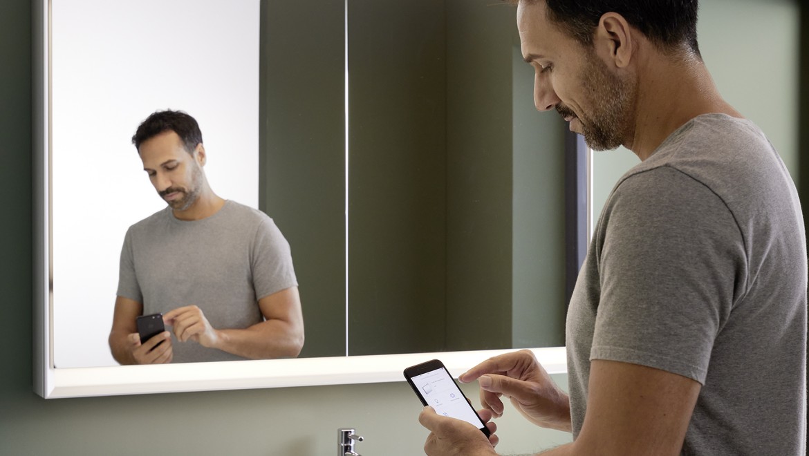 Geberit ONE bathroom furniture, mirror cabinet, washbasin (© Geberit) Geberit ONE bathroom furniture, mirror cabinet, washbasin (© Geberit)
