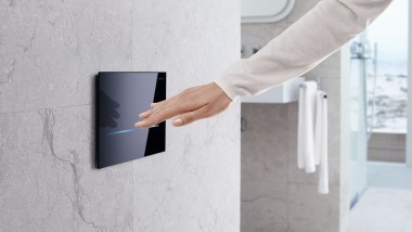 Geberit Sigma80 izpildmehānisma plāksne, kvadrātveida, ar bezkontakta skalošanas iedarbināšanu
