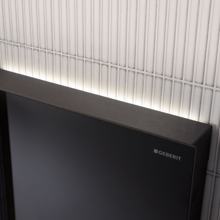 Geberit Monolith Plus with ComfortLight glass front black (© Geberit)
