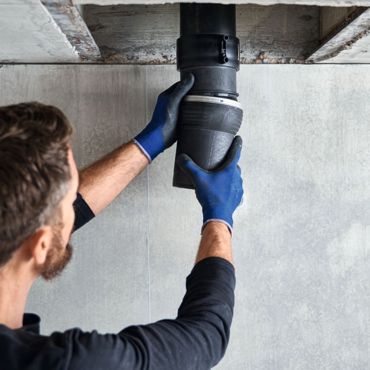 Geberit Silent-db20 ofseta veidgabala uzstādīšana Geberit Silent-db20 ofseta veidgabala uzstādīšana