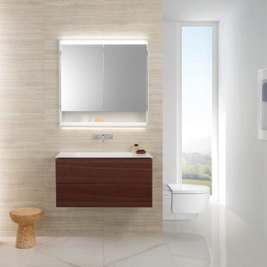 Geberit AquaClean Mera Comfort bidē tualetes pods ar vāku Geberit AquaClean Mera Comfort bidē tualetes pods ar vāku