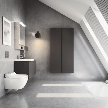 Geberit AquaClean Tuma bidē tualetes pods ar matētu nerūsējošā tērauda vāku Geberit AquaClean Tuma bidē tualetes pods ar matētu nerūsējošā tērauda vāku