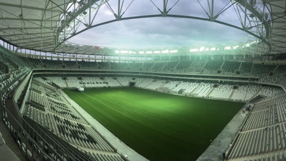Pluvia sargā futbolu Pluvia sargā futbolu