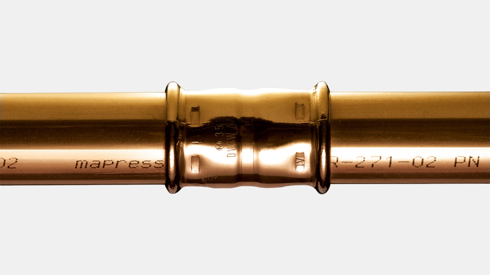 Geberit MapressCuNiFe presētas sistēmas caurules ar Geberit MapressCuNiFe uzmavu Geberit MapressCuNiFe presētas sistēmas caurules ar Geberit MapressCuNiFe uzmavu