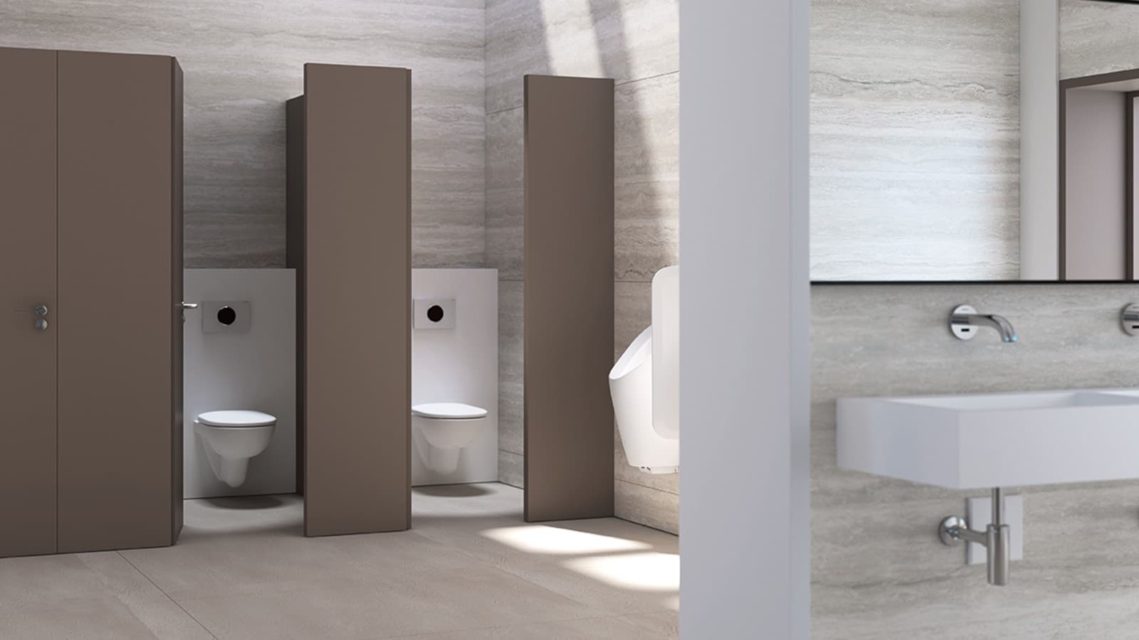 Sabiedriskā tualete ar Geberit skalojamām kastēm, noskalošanas paneļiem un pisuāriem Sabiedriskā tualete ar Geberit skalojamām kastēm, noskalošanas paneļiem un pisuāriem