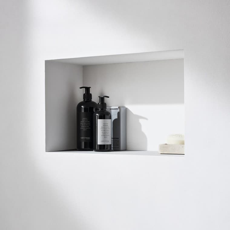 Nišas kārba uzglabāšanai: izflīzēts modelis Nišas kārba uzglabāšanai: izflīzēts modelis