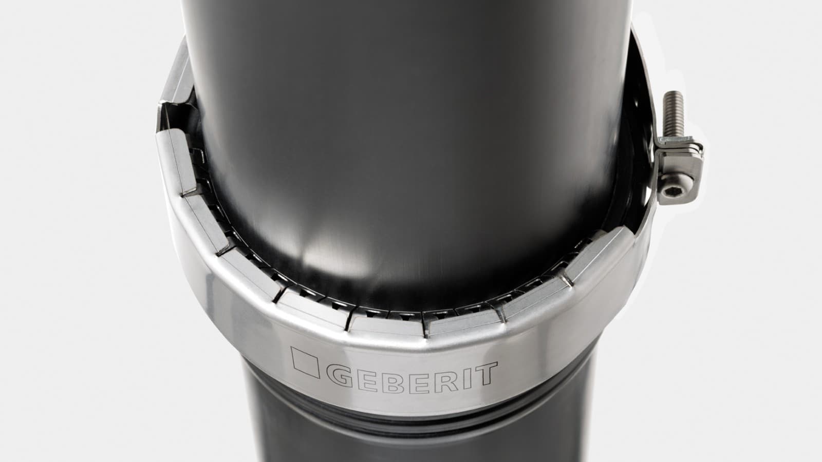 Geberit fiksators ļauj izmantot Silent-PP jumta noteku izveidei Geberit fiksators ļauj izmantot Silent-PP jumta noteku izveidei