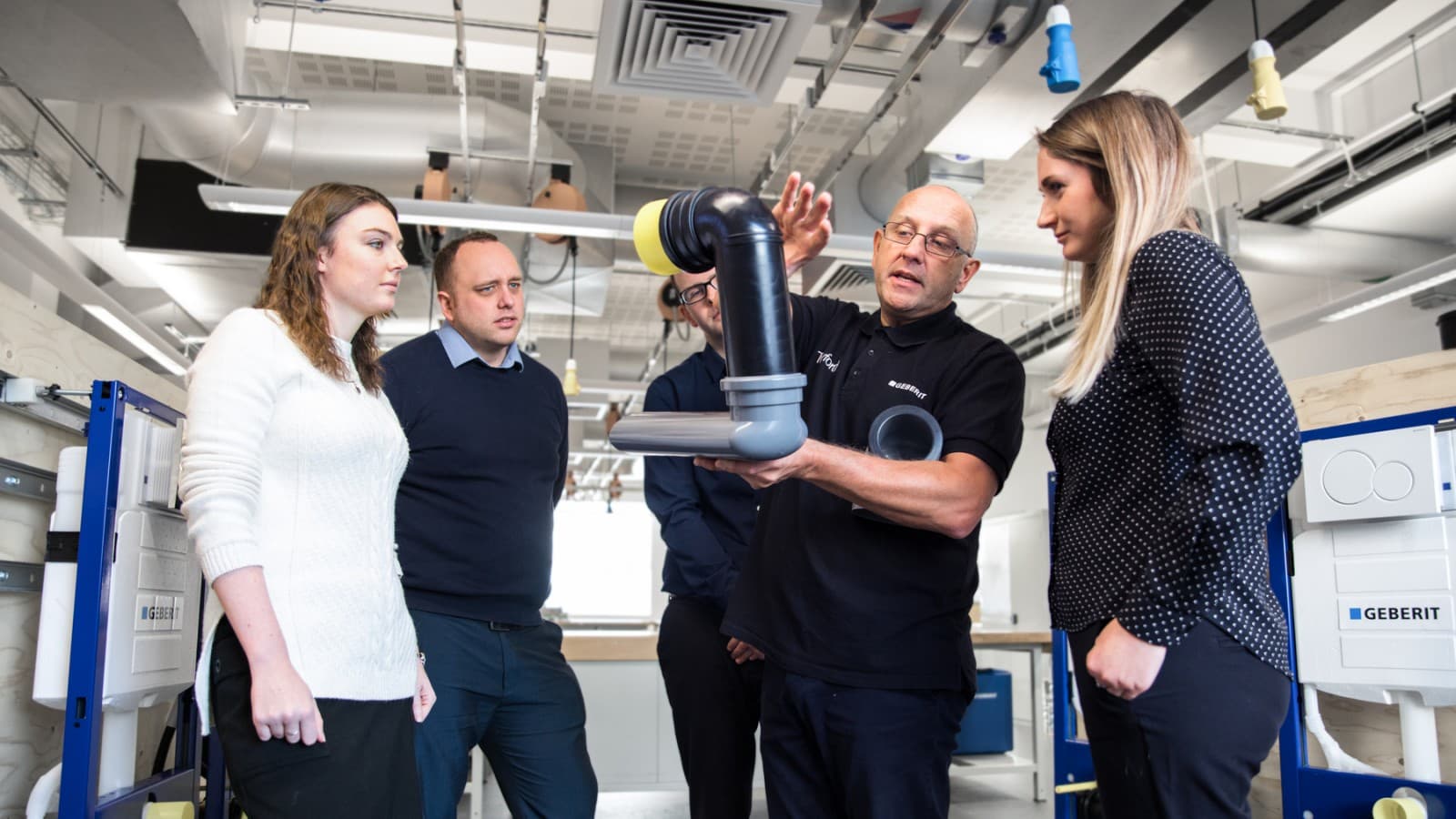 Geberit apmācība par cauruļvadu sistēmām Geberit apmācība par cauruļvadu sistēmām