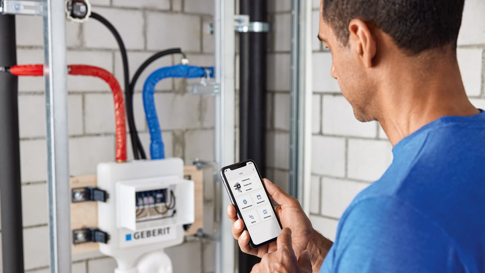 Attālināta apkope, izmantojot Geberit Connect Attālināta apkope, izmantojot Geberit Connect